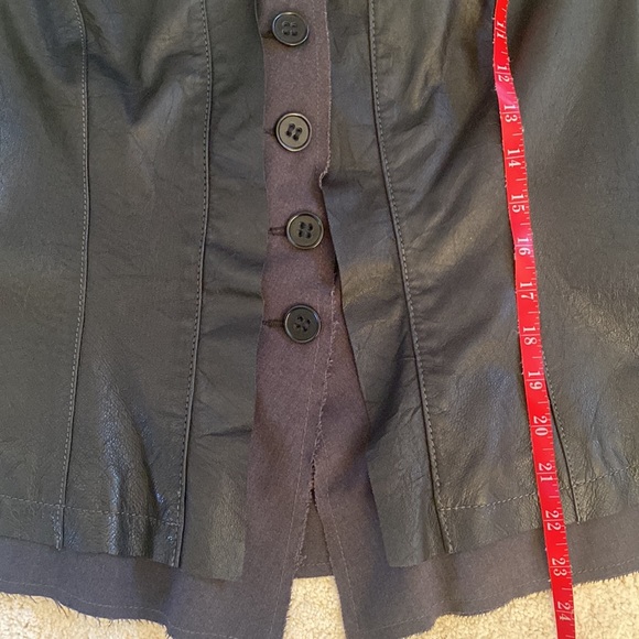 Black leather blazer / jacket - Picture 10 of 11